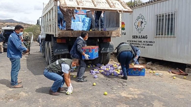 Cochabamba: SENASAG destruye dos toneladas de productos sin registro sanitario