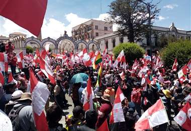 Cabildo declara “enemigo” de Potosí a Arce y da un plazo de 24 horas para la abrogación de las “leyes malditas”