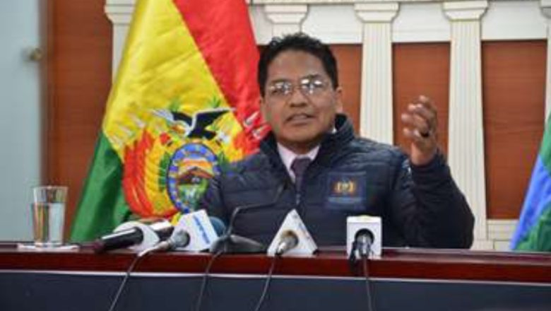 Silva dice que fue “tergiversado”; descarta 10 años de cárcel para quienes no se vacunen contra el Covid-19