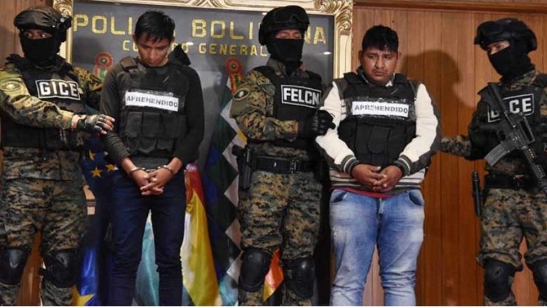 Policía detiene a personas que se grabaron en videos tik tok trabajando en una fábrica de droga