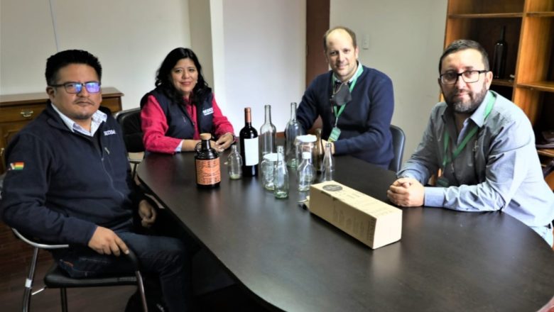 La Paz: ENVIBOL prevé la exportación de más de 2 millones de envases a Chile este año