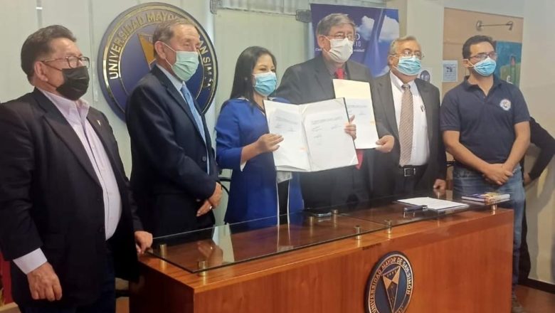 Régimen Penitenciario de Cochabamba firmó un convenio para que estudiantes universitarios realicen prácticas en los recintos carcelarios