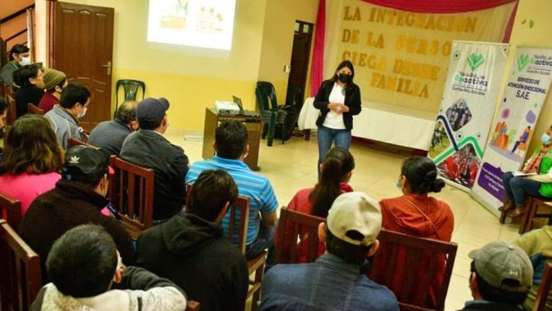Yacuiba: En el CEMURECC, la Alcaldía realiza taller de fortalecimiento en la autoestima de padres e hijos