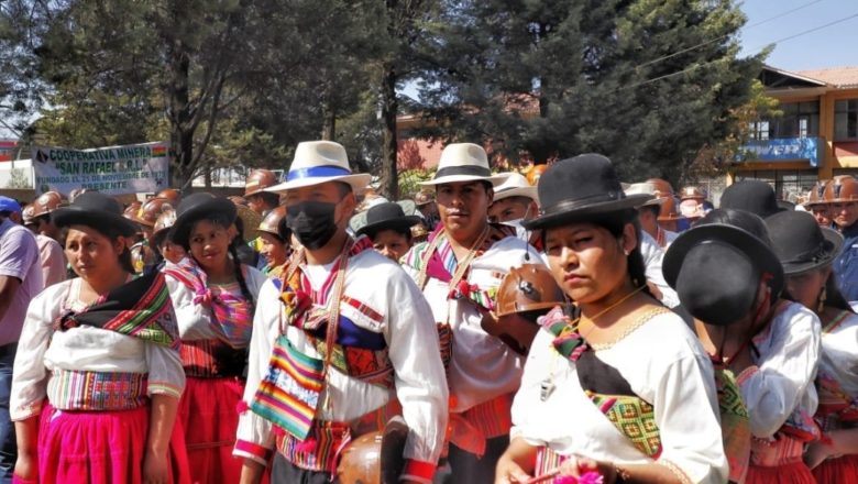 𝗖𝗼𝗰𝗵𝗮𝗯𝗮𝗺𝗯𝗮: 𝗘𝗹 𝗽𝗿𝗲𝘀𝗶𝗱𝗲𝗻𝘁𝗲 𝗟𝘂𝗶𝘀 𝗔𝗿𝗰𝗲 𝗖𝗮𝘁𝗮𝗰𝗼𝗿𝗮 𝗮𝗻𝘂𝗻𝗰𝗶𝗮 𝗹𝗮 𝗶𝗻𝗱𝘂𝘀𝘁𝗿𝗶𝗮𝗹𝗶𝘇𝗮𝗰𝗶ó𝗻 𝗱𝗲 𝗺𝗶𝗻𝗲𝗿𝗮𝗹𝗲𝘀 𝗻𝗼 𝗺𝗲𝘁á𝗹𝗶𝗰𝗼𝘀 𝗽𝗮𝗿𝗮 𝗶𝗺𝗽𝘂𝗹𝘀𝗮𝗿 𝗲𝗹 𝗱𝗲𝘀𝗮𝗿𝗿𝗼𝗹𝗹𝗼 𝗱𝗲 𝗹𝗮 𝗮𝗴𝗿𝗶𝗰𝘂𝗹𝘁𝘂𝗿𝗮