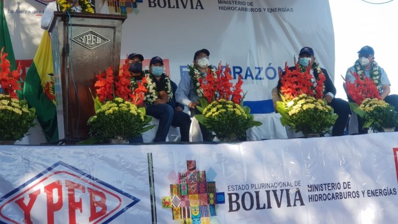 Presidente Arce entrega redes de gas y beneficia a 2.230 habitantes de Villa Montes
