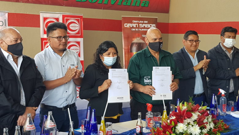 Envibol abastecerá con 12.6 millones de botellas a la Cascada y obtendrá más de Bs. 44 millones