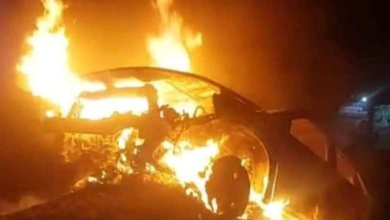 Yacuiba: Vehículo choca con un morro  de tierra y termina calcinado