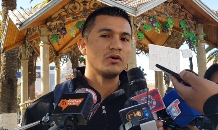 <strong>Tarija: Estudiantes auxiliares exigen que convocatorias no sean publicadas a destiempo</strong>