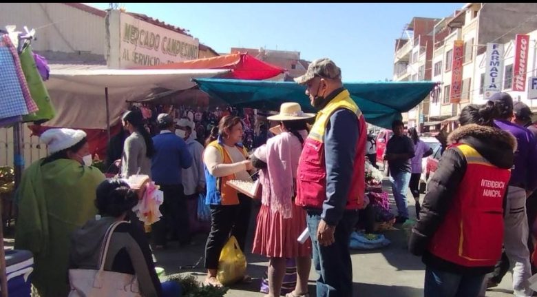 Alcaldía refuerza el ordenamiento en la zona del Campesino reubicando a vendedores que generaban caos y embotellamiento