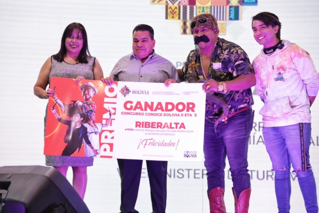 Expocruz 2023: Desarrollo Productivo premia a ganadores del concurso Conoce Bolivia