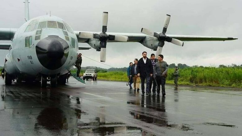 Ministro aterriza en tierra de «Evo» para exponer entrega de armas para la lucha contra las drogas