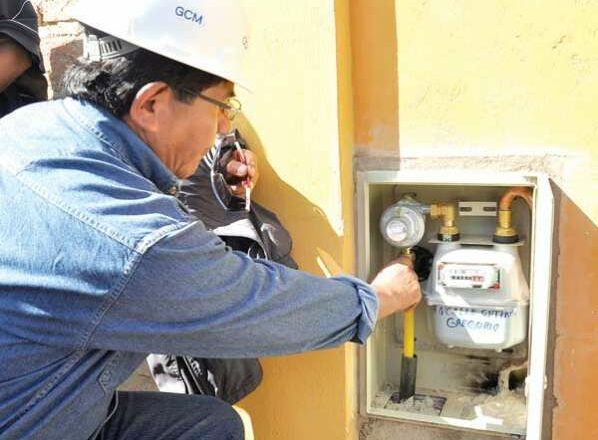 YPFB llegará a 2.250 nuevos usuarios de gas domiciliario del área urbana y rural de Yacuiba