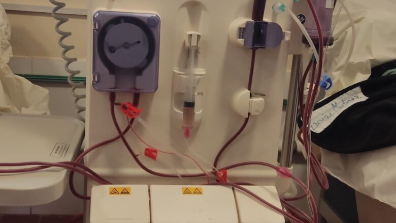 Alcaldía de Tarija entrega 3 nuevas máquinas de hemodiálisis