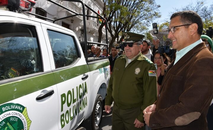 La Gobernación equipa a la Policía para fortalecer la seguridad ciudadana