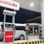 Establecen precios en dólares para la gasolina y el diésel