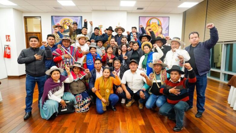 TSE acumula tres denuncias de cancelación de la personería jurídica del MAS