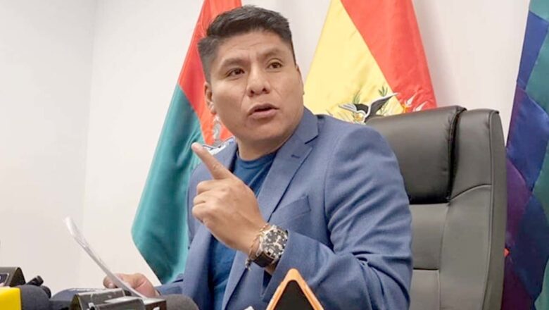 Loza responde por Evo y ratifica que Andrónico es “candidato fabricado” por Claure y García Linera