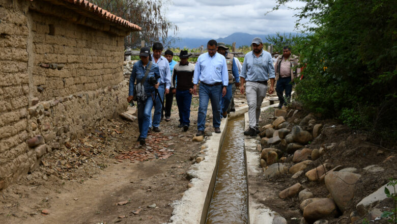 Gobernación de Tarija destaca inversiones de comunidades del PROSOL en sistemas de riego tecnificado