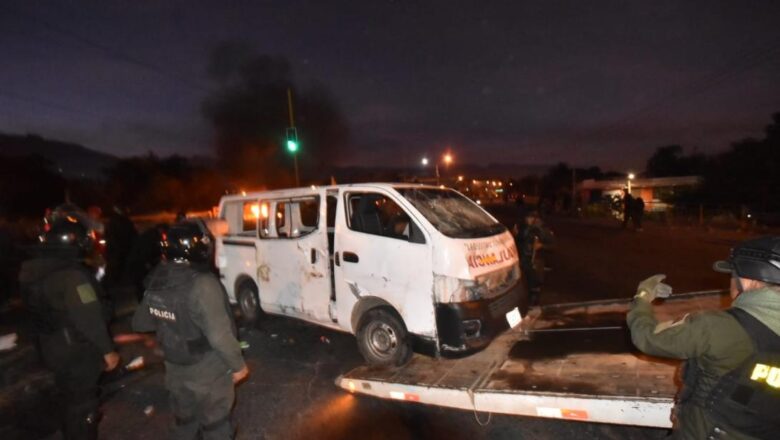 Capturan a dirigente evista acusado de ser el supuesto instigador de la quema de una ambulancia en Vinto