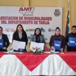 Universidad UNO Yacuiba y la Asociación de Municipalidades de Tarija  firman convenio para impulsa el Desarrollo Profesional