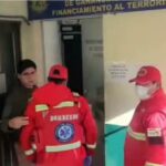 Bomberos atienden a exministro Siles, tras sufrir una descompensación