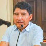 Gobernador Condori cayó tras presunto forcejeo con una mujer en acto social