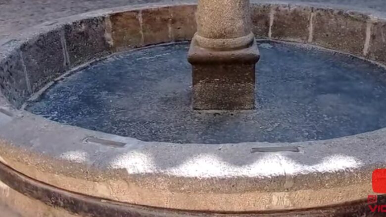 El pilón de la Casa de Moneda está sin agua debido al frío