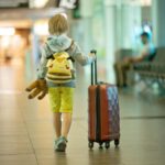 ¡Atención, viajeros! Los menores de cinco años tendrán que presentar carnet de vacunación para viajar
