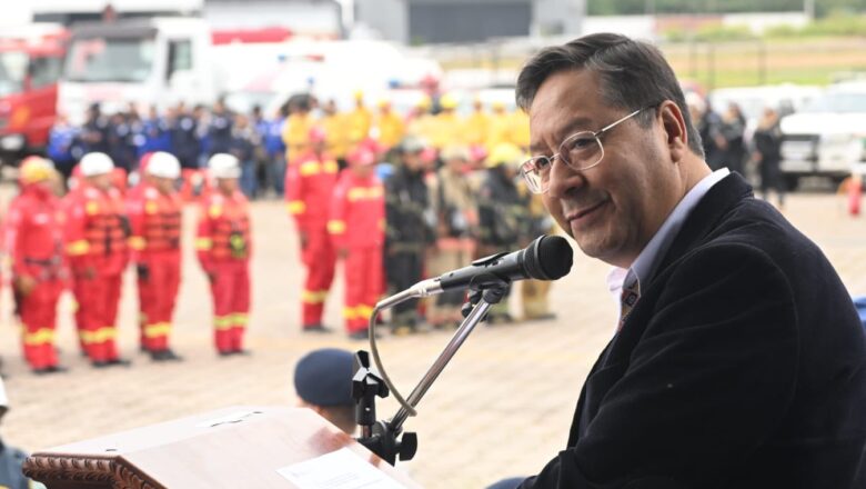 Arce lanza el plan “Lucho contra el fuego” para combatir los incendios este 2025