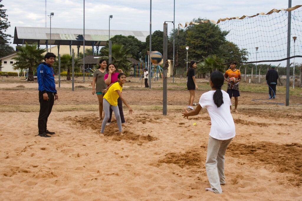 VillaMontes:Gran participación de niños y jóvenes en los cursos gratuitos de las diferentes disciplinas