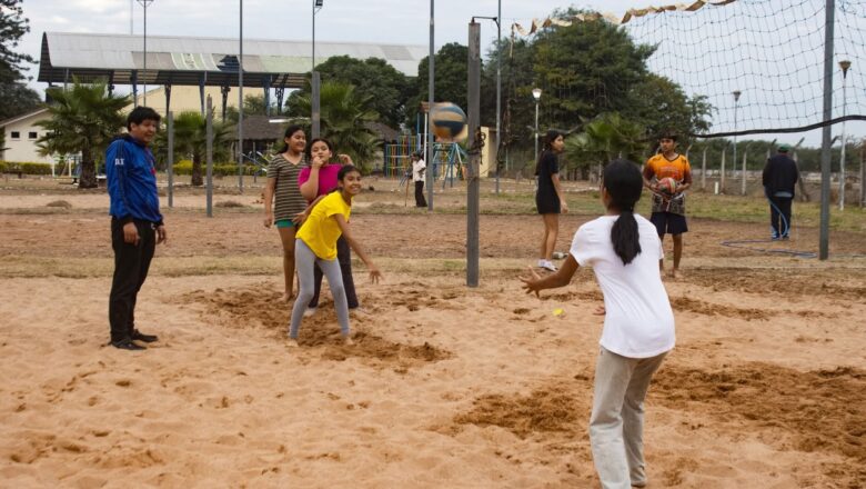 VillaMontes:Gran participación de niños y jóvenes en los cursos gratuitos de las diferentes disciplinas