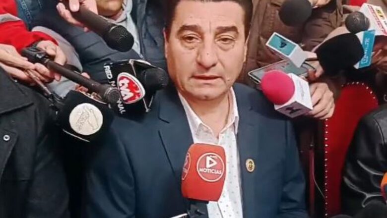 Johnny Torres, el alcalde con el salario más bajo en Bolivia