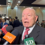 Reaparece el presidente del TSE, Óscar Hassenteufel, tras su baja médica