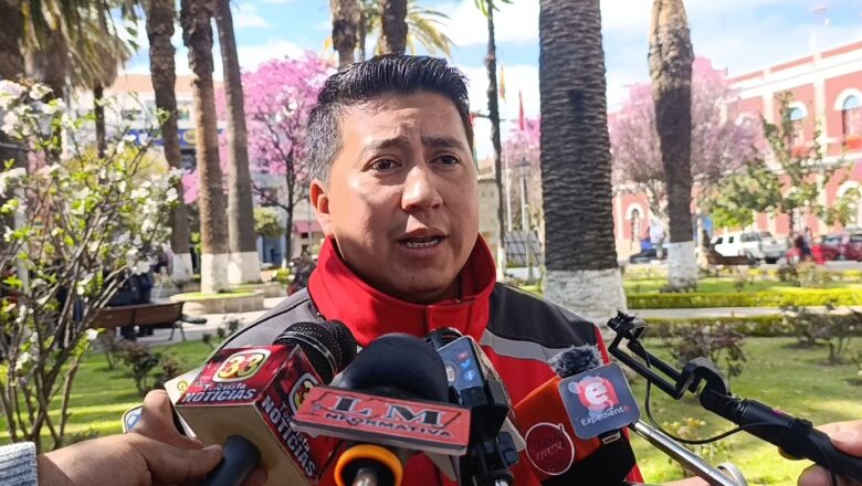 Director de la terminal de buses informa sobre horarios de viajes frente a las elecciones nacionales