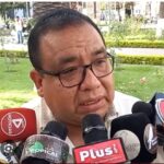 Tarija: Economista advierte que los bonos generarán más crisis en Bolivia y pide priorizar empleo e inversión