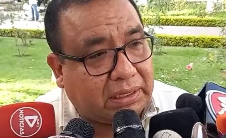 Tarija: Economista advierte que los bonos generarán más crisis en Bolivia y pide priorizar empleo e inversión