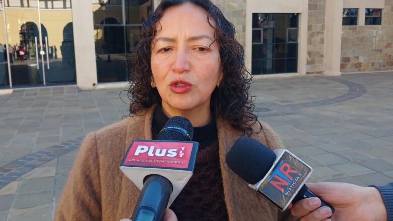 Concejal Adriana Romero impulsa ley municipal para regular quemas controladas en la Provincia Cercado