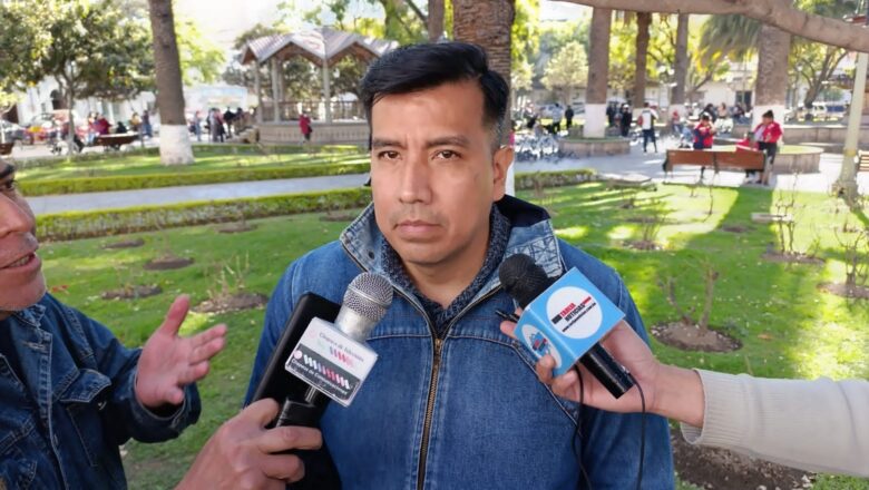 Economista advierte que el uso de la deuda externa limita el desarrollo del país