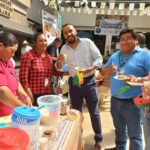 SEDES Tarija impulsa feria educativa sobre nutrición en el Mercado Central