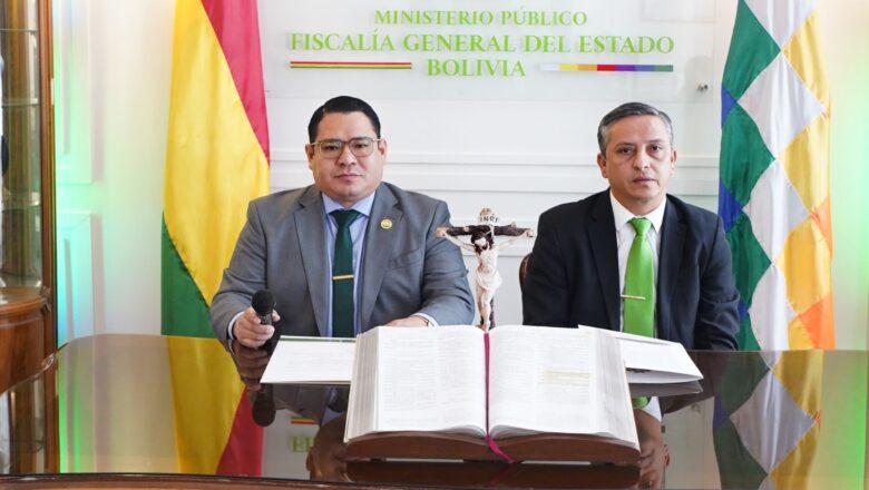 Fiscal general del estado posesionó hoy a José Ernesto Mogro palacios como nuevo fiscal departamental de Tarija