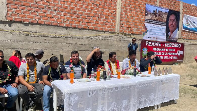 Inician obras de alcantarillado sanitario en el barrio Los Cerezos de Tarija