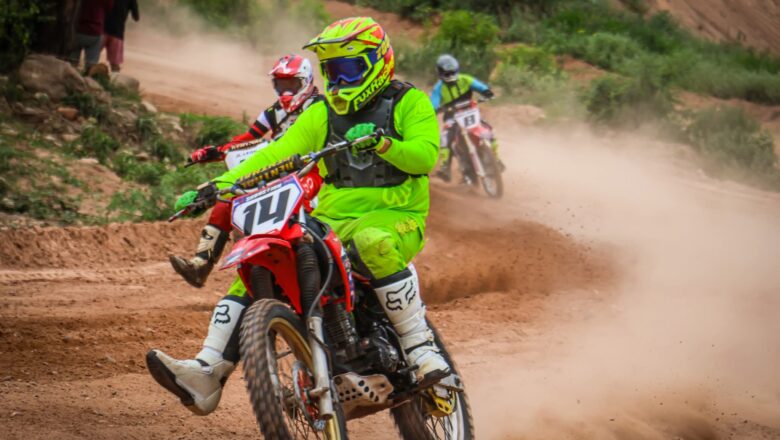 VillaMontes: El Circuito El Mirador vibró con el Campeonato Municipal de Motociclism deo 2025