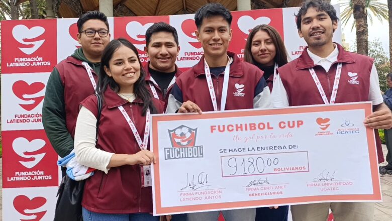 Fundación Latiendo Juntos entrega cheque simbólico tras exitoso campeonato solidario