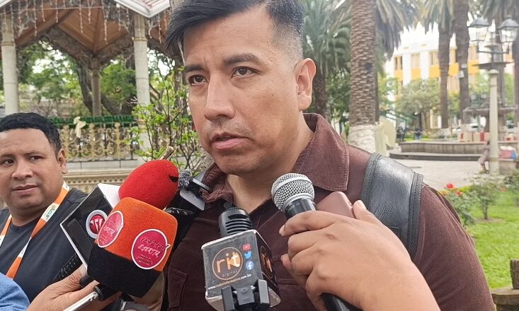 Reservas internacionales en caída: Romero advierte sobre “cifras de terror”