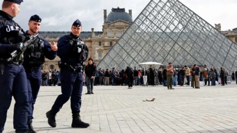 Inundación en el museo Louvre daño obras de valor histórico
