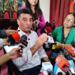 Alcalde de Tarija rechaza incremento ilegal en tarifas de transporte