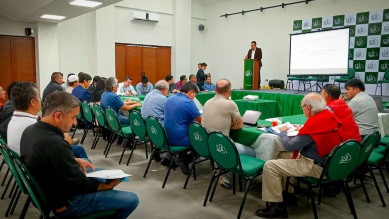 Ministerio de Obras Públicas y autoridades locales revisan normativa aeronáutica en Tarija