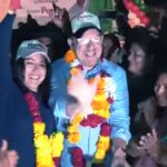 Oliva intensifica su campaña y va recibiendo apoyo de los barrios de Tarija