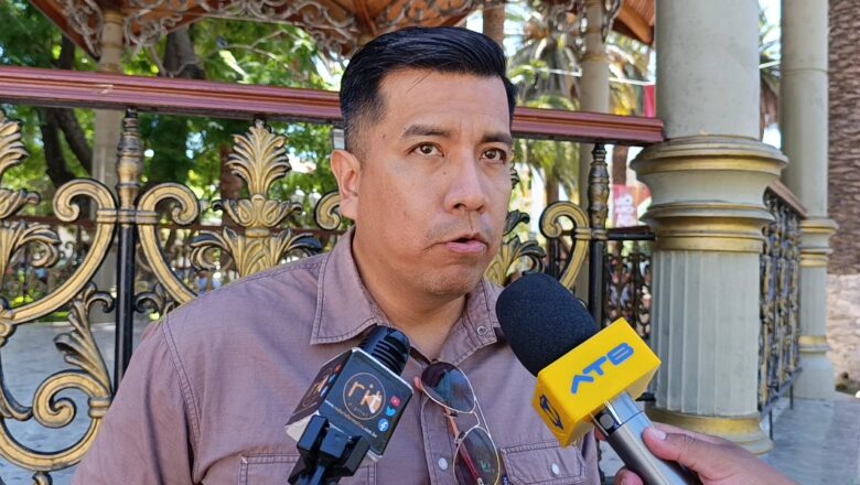 Economista Fernando Romero advierte que el superávit fiscal es “pequeño” y no refleja una reforma estructural