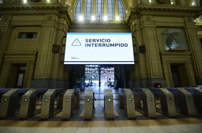 Comienza huelga general en Argentina contra reforma laboral de Javier Milei